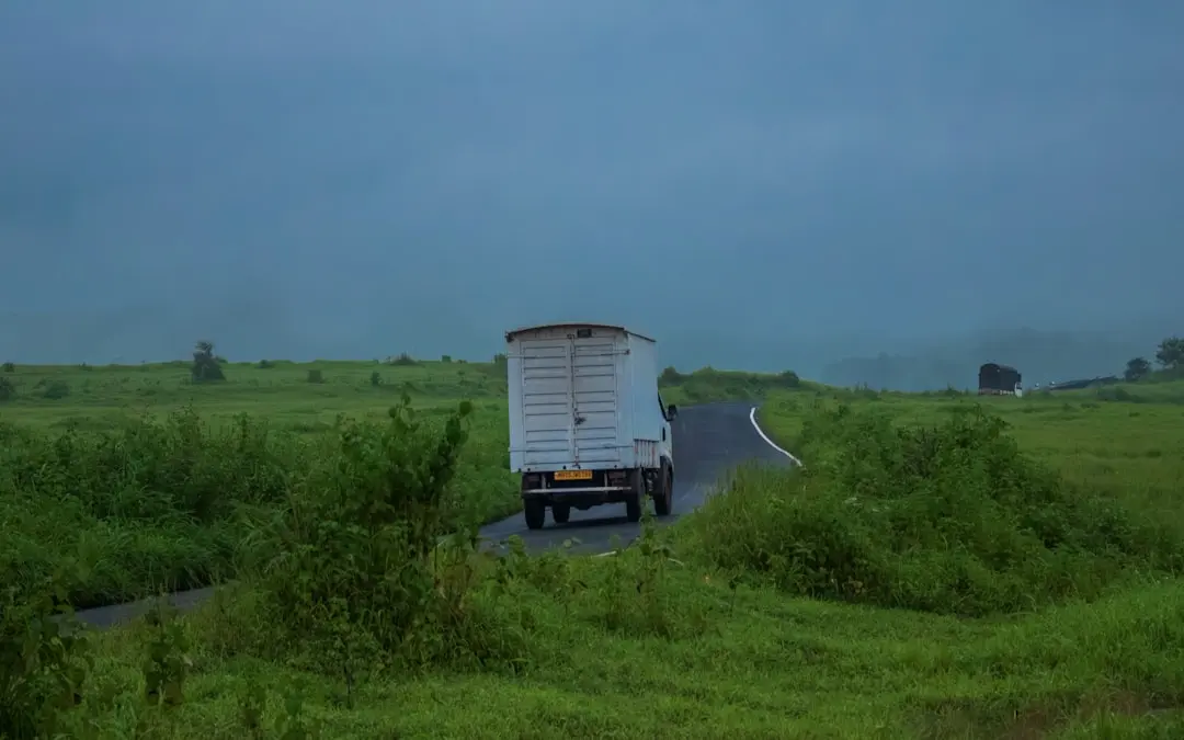 화성 1톤 트럭 적재 운반